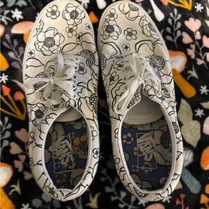 W9.5/M8, Vans floral print